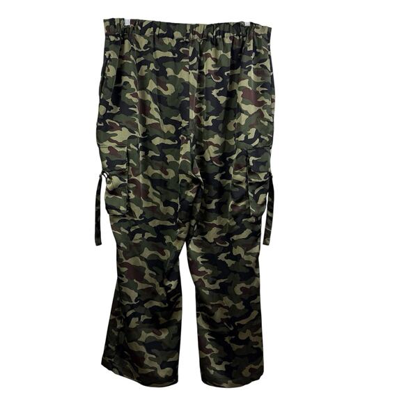 New Camo Cargo Nina Parker Straight Leg Pants Plus Size 18W High Rise Gorpcore - Picture 7 of 13